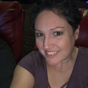 Meet your Posher, Kellie